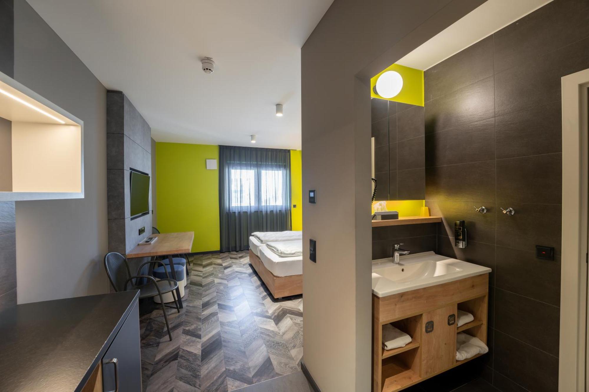 House Of Records Hotell München Exteriör bild