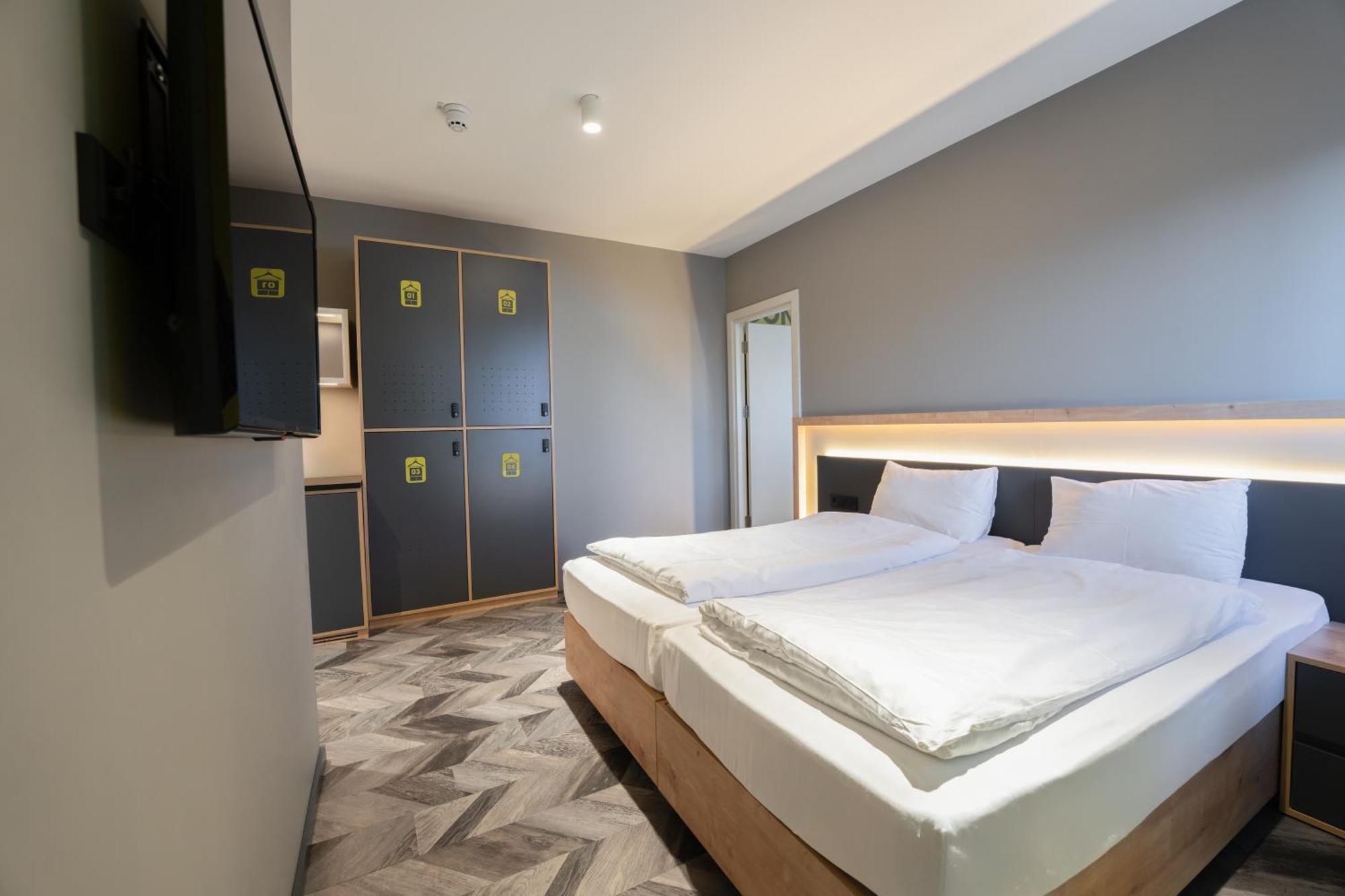 House Of Records Hotell München Exteriör bild